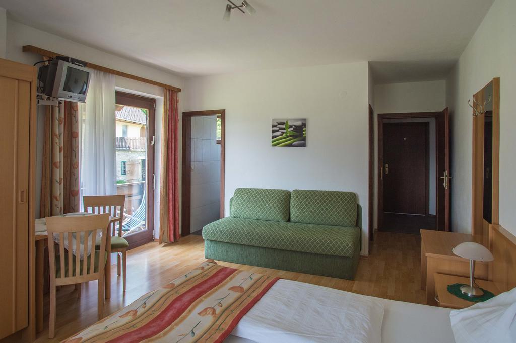 Hotel Pension Seebichlhof Kraig Zewnętrze zdjęcie