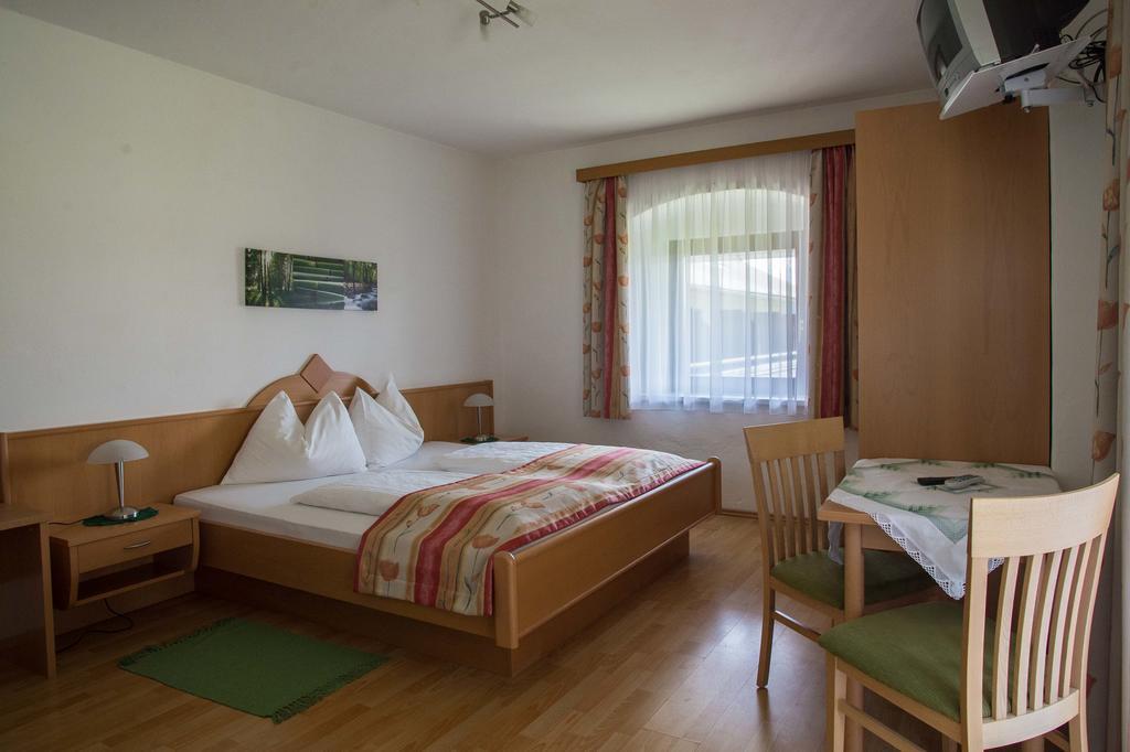 Hotel Pension Seebichlhof Kraig Zewnętrze zdjęcie
